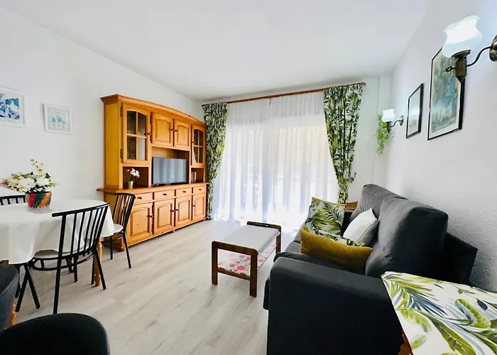 Angeles. Cristianos. Free Wifi Apartamento *