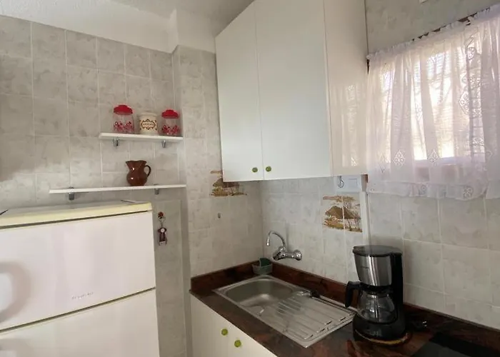 Angeles. Cristianos. Free Wifi Los Cristianos (Tenerife)