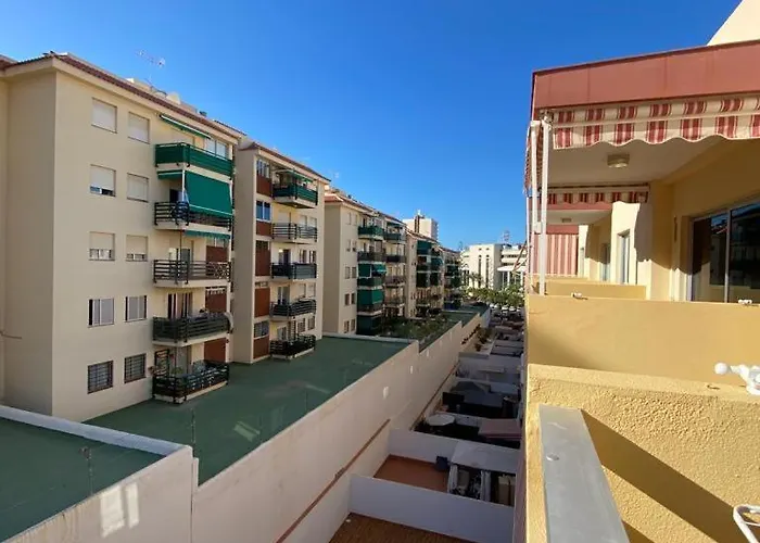 Angeles. Cristianos. Free Wifi * Los Cristianos (Tenerife)